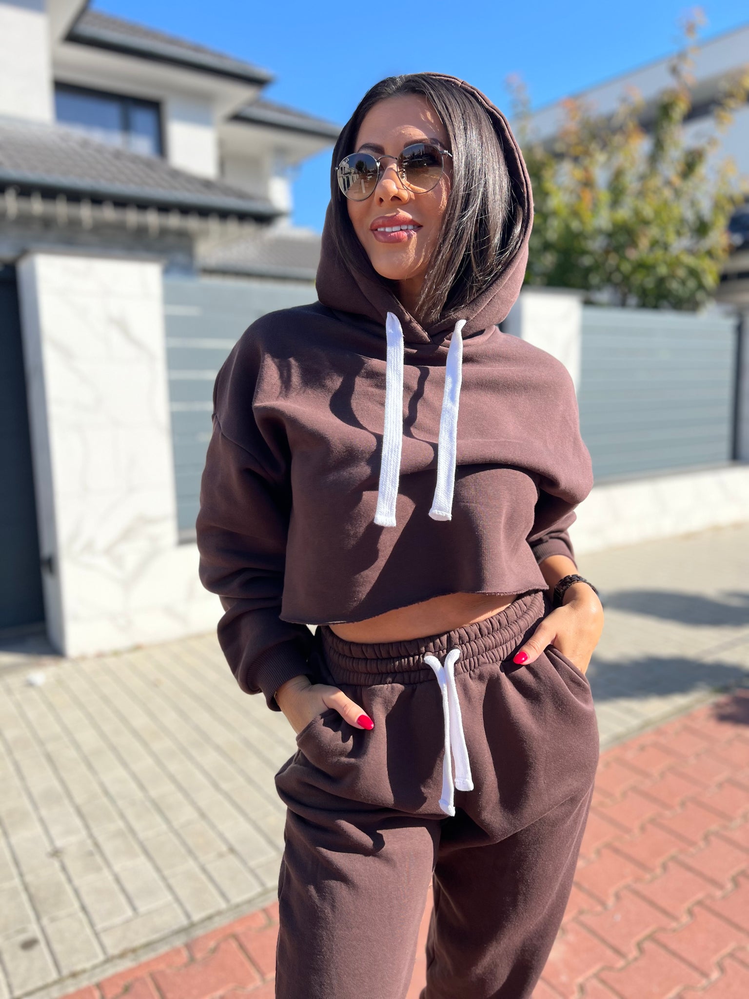 SLAY WMNS - Hoodie - Brown